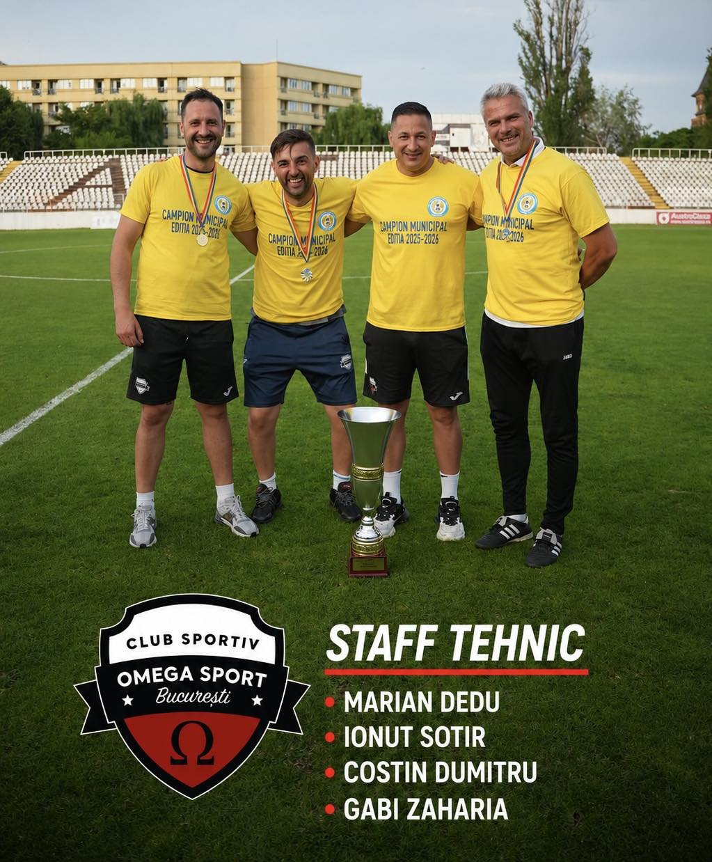 Staff tehnic cu trofeul: Marian Dedu, Ionuț Sotir, Costin Dumitru, Gabi Zaharia